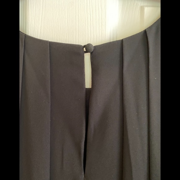 White House | Black Market • Little Black Dress - Picture 4 of 5